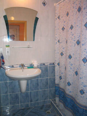 natalia-bathroom.jpg
